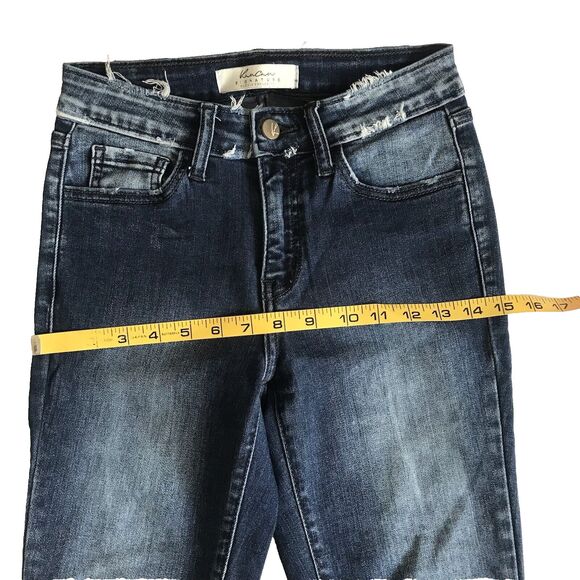 KANCAN Women’s Stretch Jeans Estilo Raw Hem Size 25 Cut 6162 Blue Distressed EUC - Picture 10 of 13